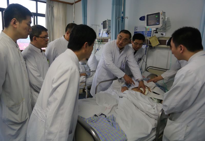 胃外科排名_胰胃外科解亦斌(2)