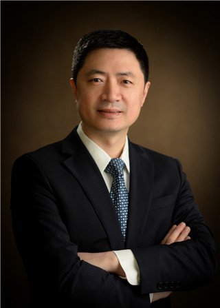 杨兵2_副本.jpg 杨兵2_副本.jpg