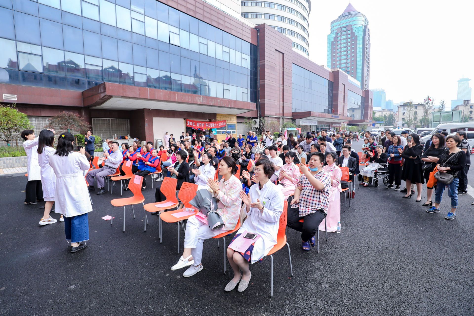 vbox8037_9P1A8429_094523_small.JPG