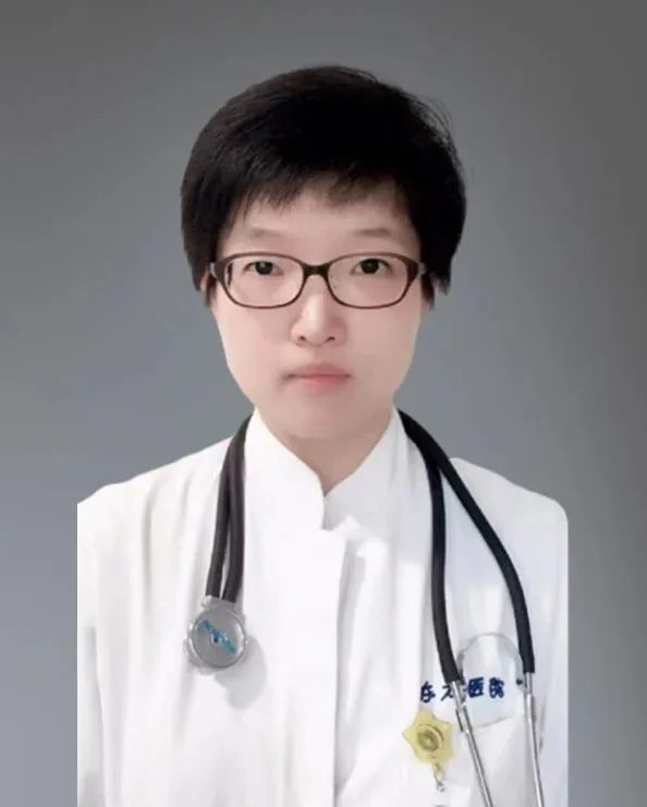 徐陆冉.jpg